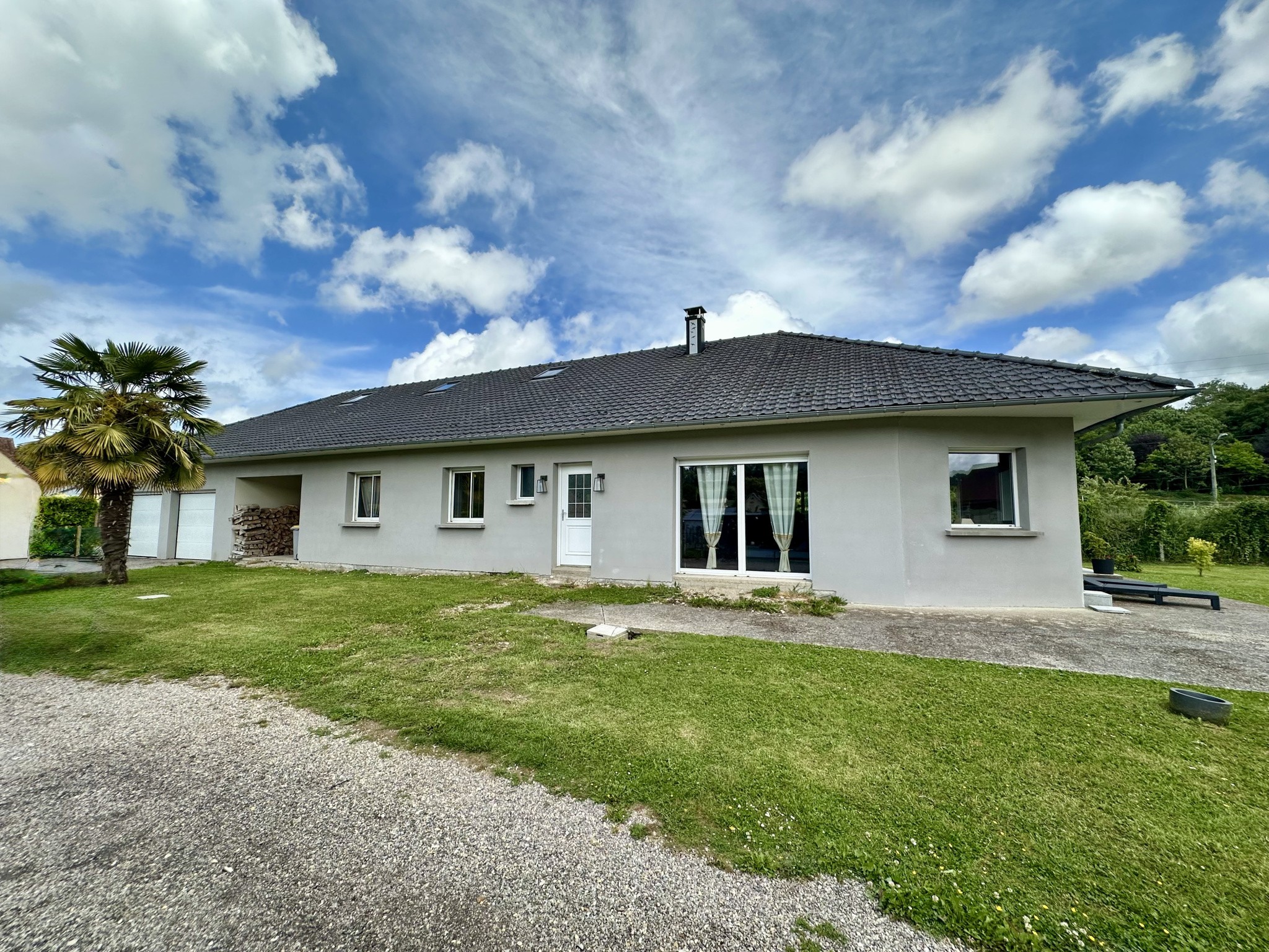 Maison à vendre à Anneville sur scie, 186 m², 8 pièces – photo 1 sur 16