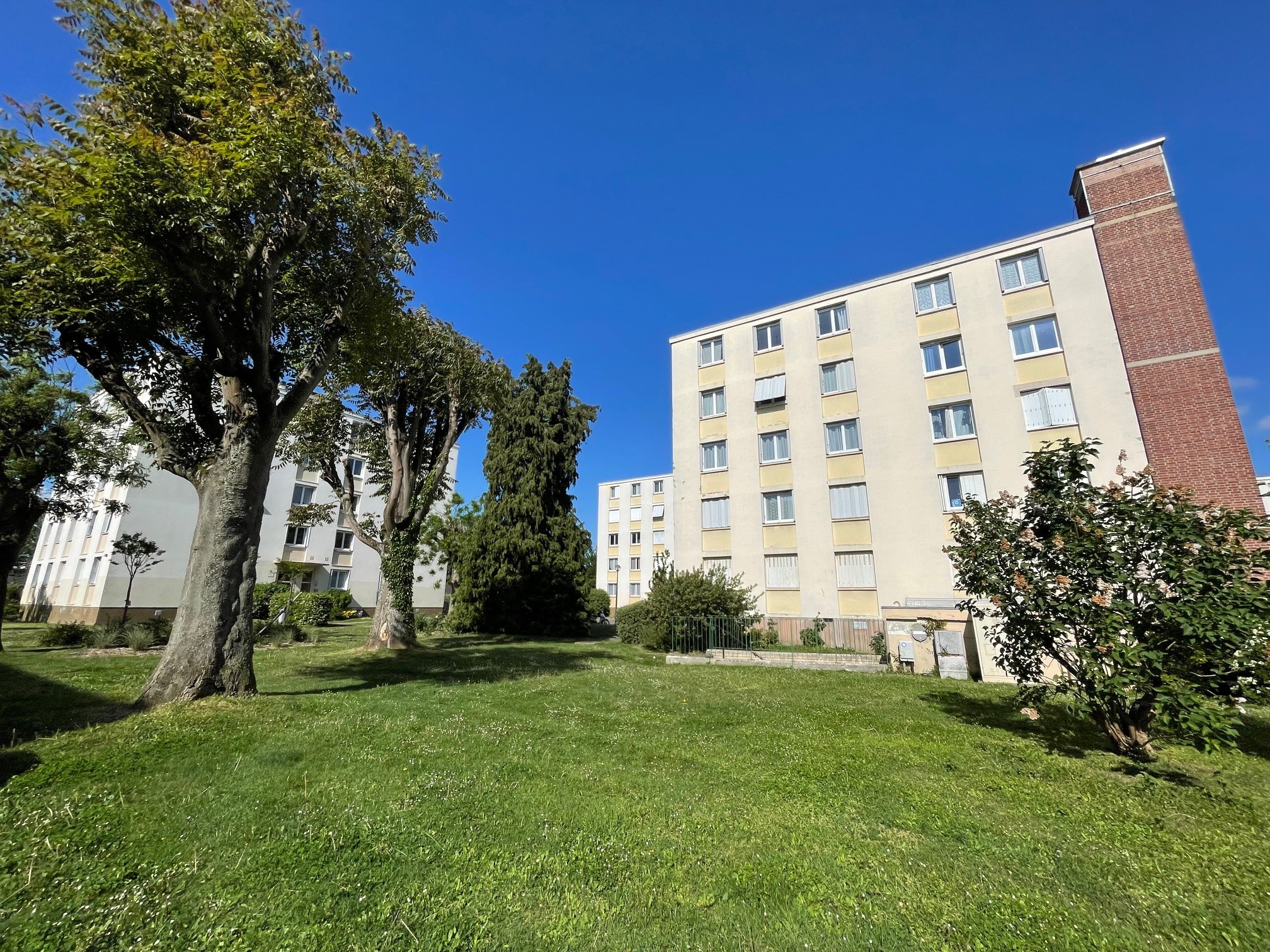 Appartement à vendre à Taverny, 80 m², 4 pièces – photo 1 sur 8