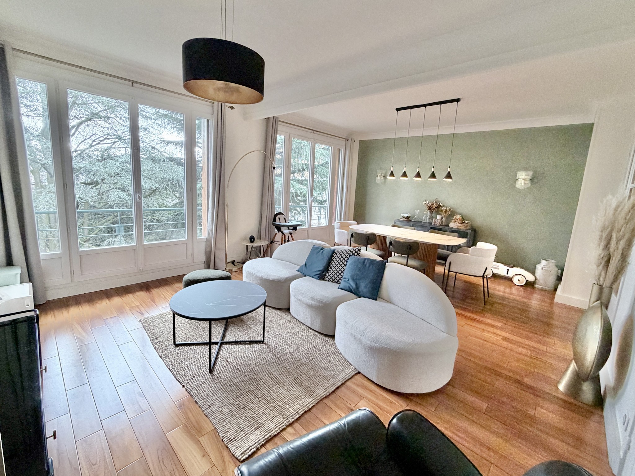 Appartement à louer à Enghien les bains, 90 m², 5 pièces – photo 2 sur 12