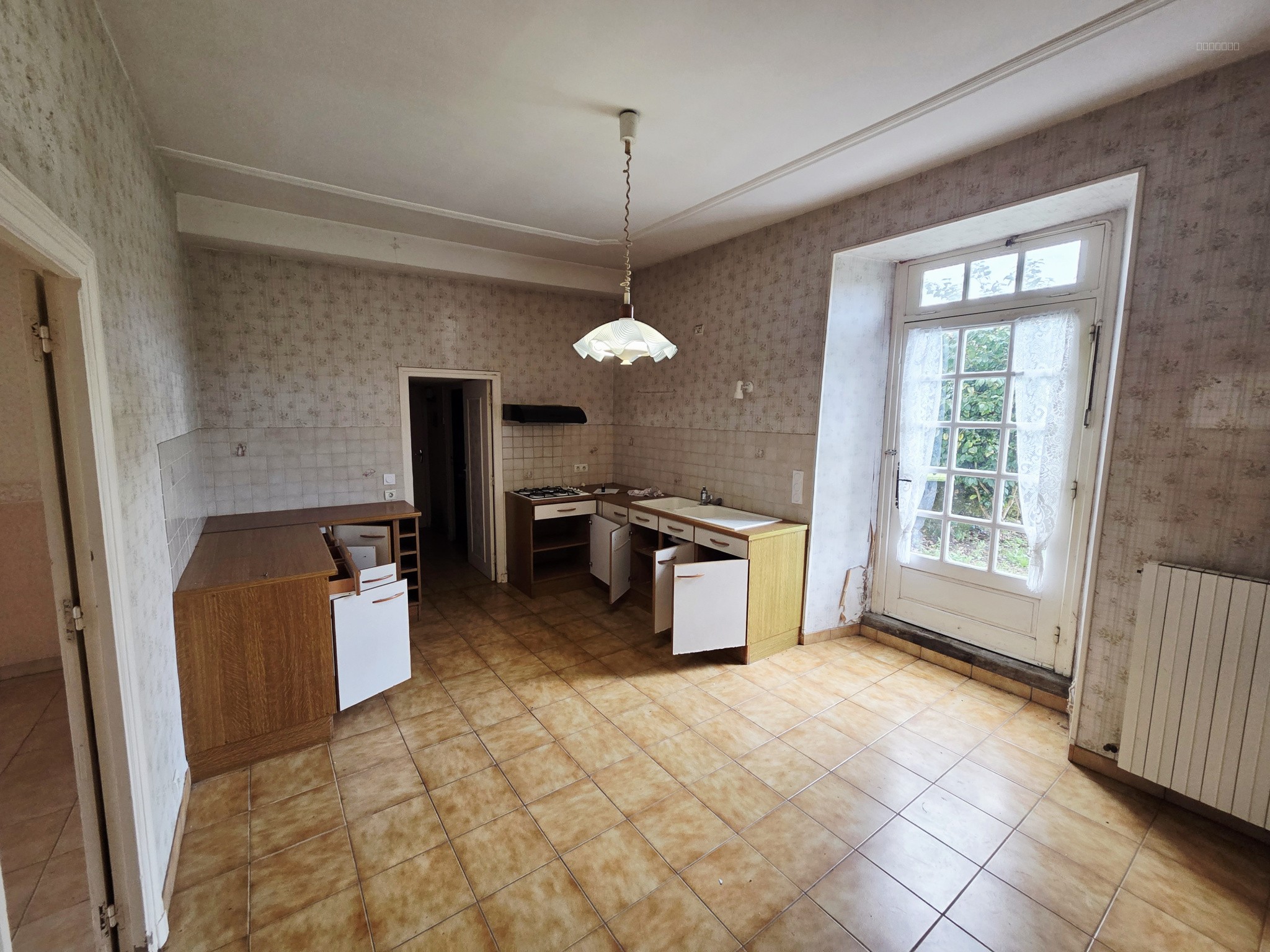 Bien immobilier à vendre à Maisonnais sur tardoire, 320 m², 8 pièces – photo 3 sur 10