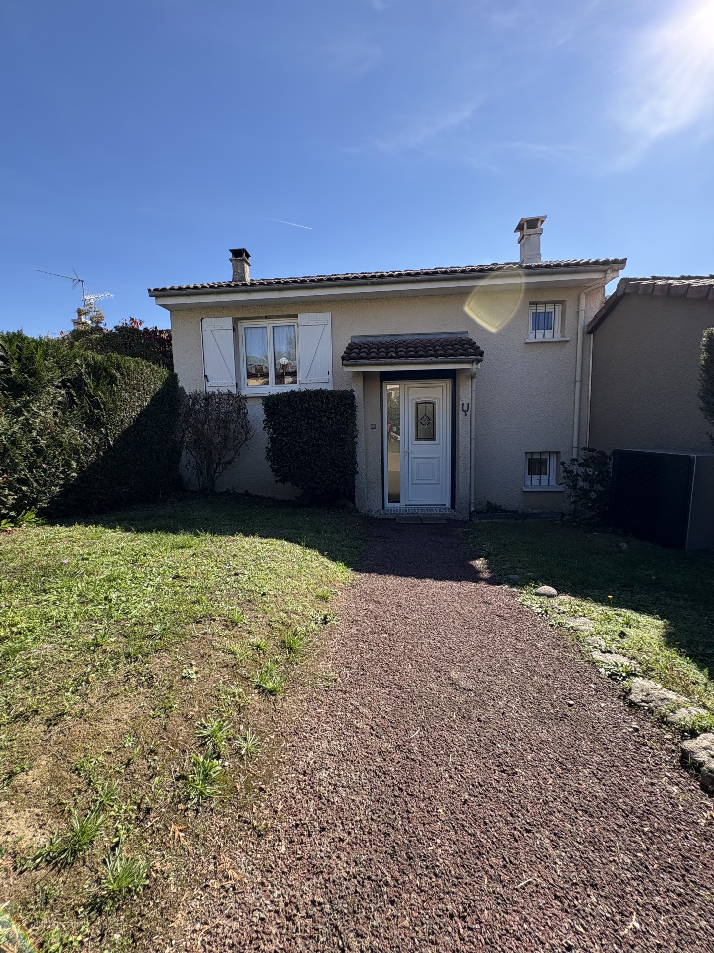 Maison à vendre à Isle, 1 262 m², 5 pièces – photo 2 sur 6