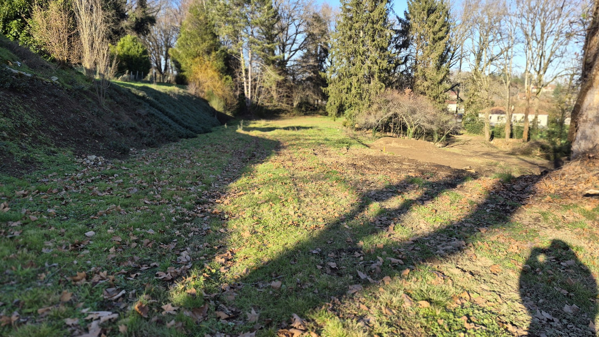 Bien immobilier à vendre à Feytiat, 2 173 m² – photo 1 sur 1