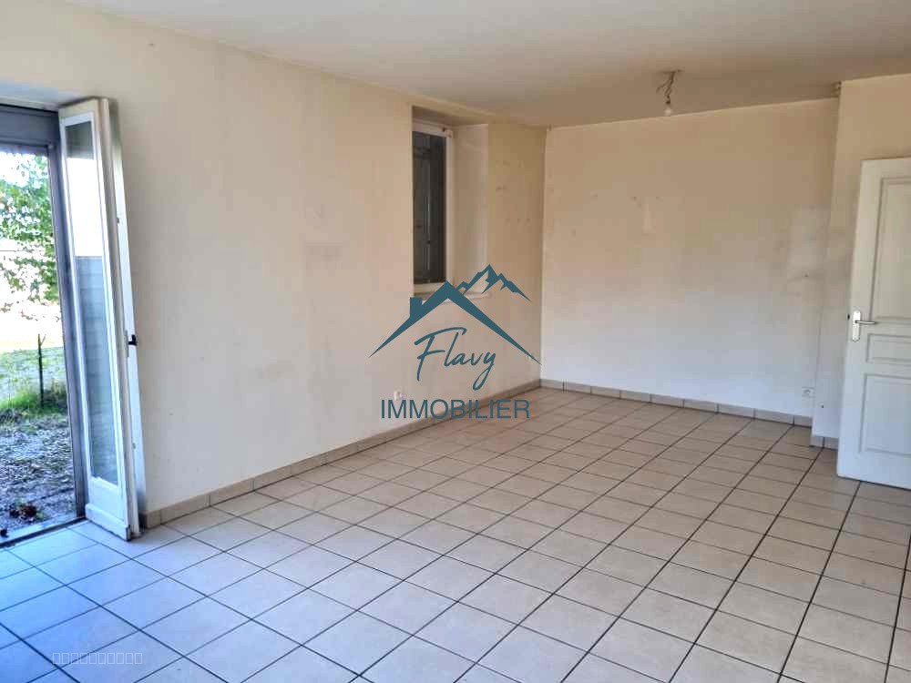 Bien immobilier à vendre à Bruyeres, 125 m², 4 pièces – photo 2 sur 12
