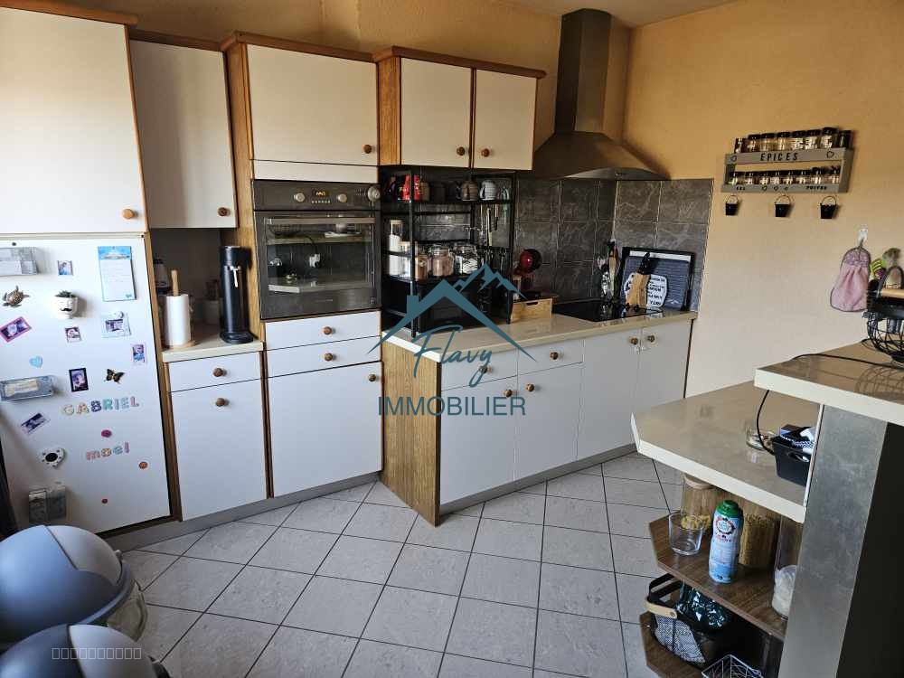 Appartement à vendre à Bruyeres, 150 m², 6 pièces – photo 2 sur 18