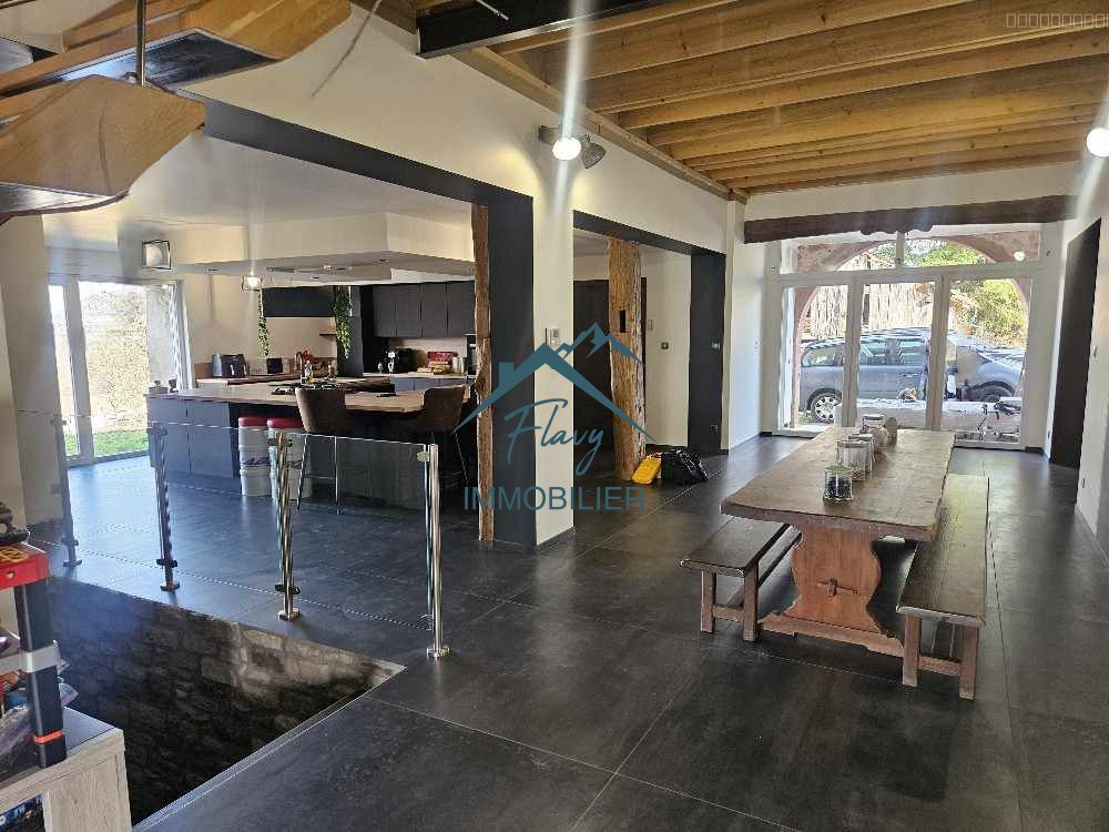 Maison à vendre à Fimenil, 430 m², 12 pièces – photo 3 sur 20