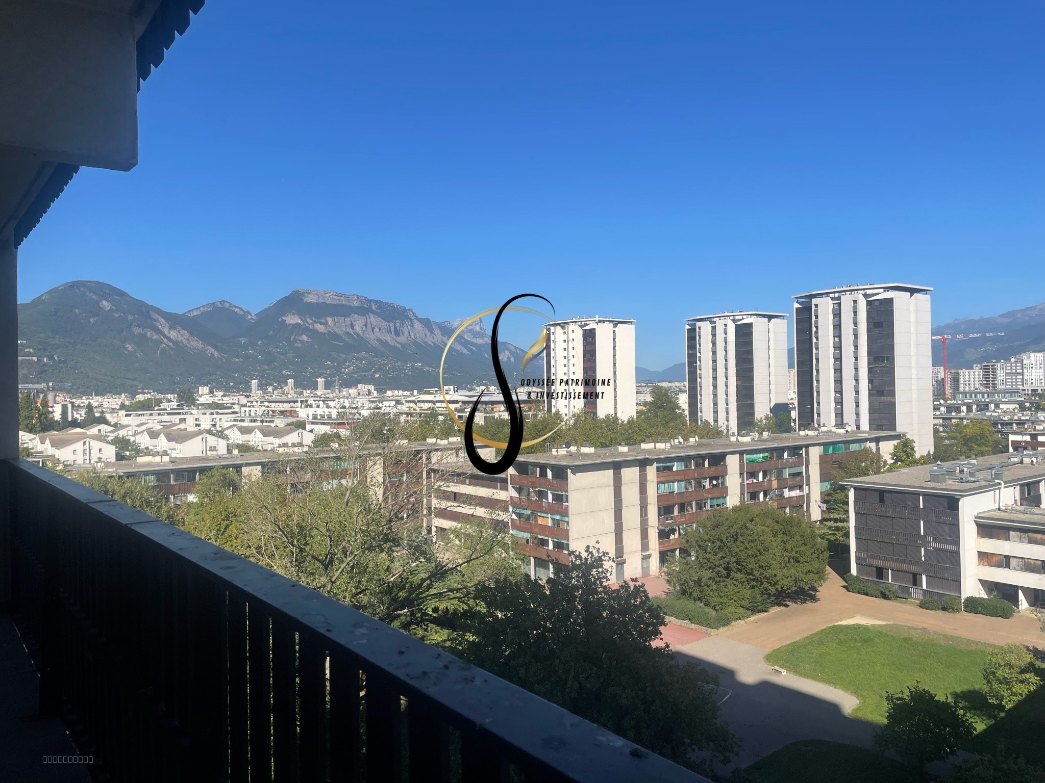Appartement à vendre à Grenoble, 113,9 m², 5 pièces – photo 2 sur 13