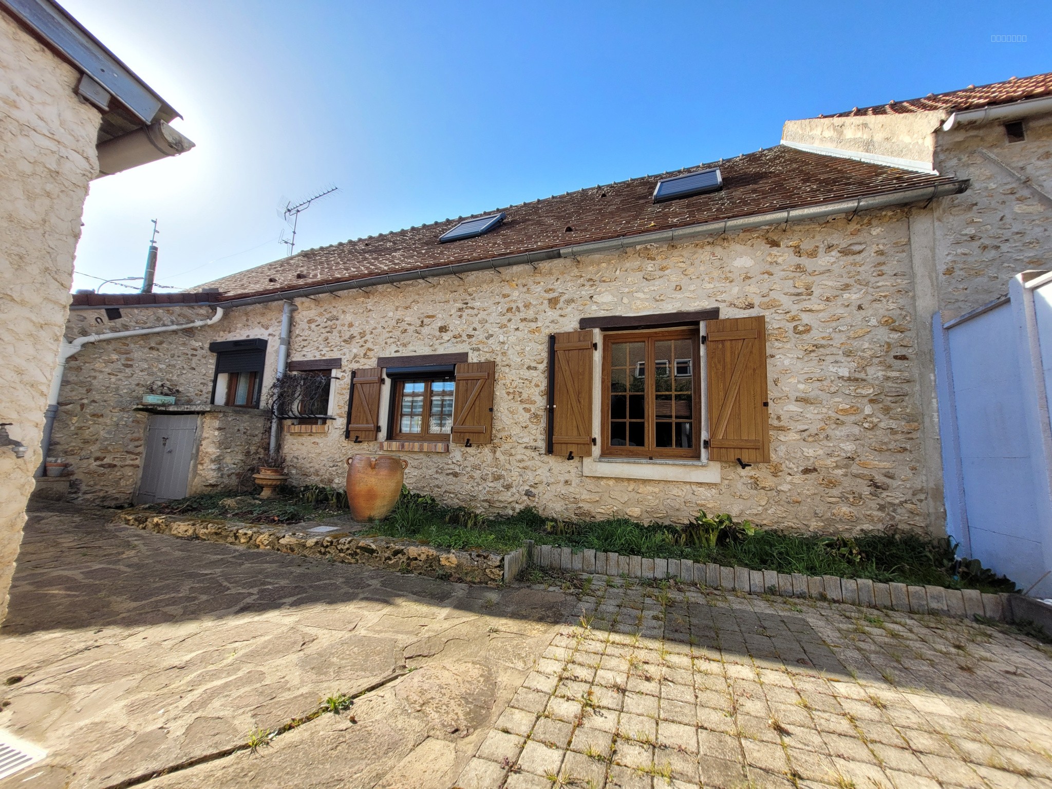 Maison à vendre à Ablis, 90 m², 5 pièces – photo 1 sur 11