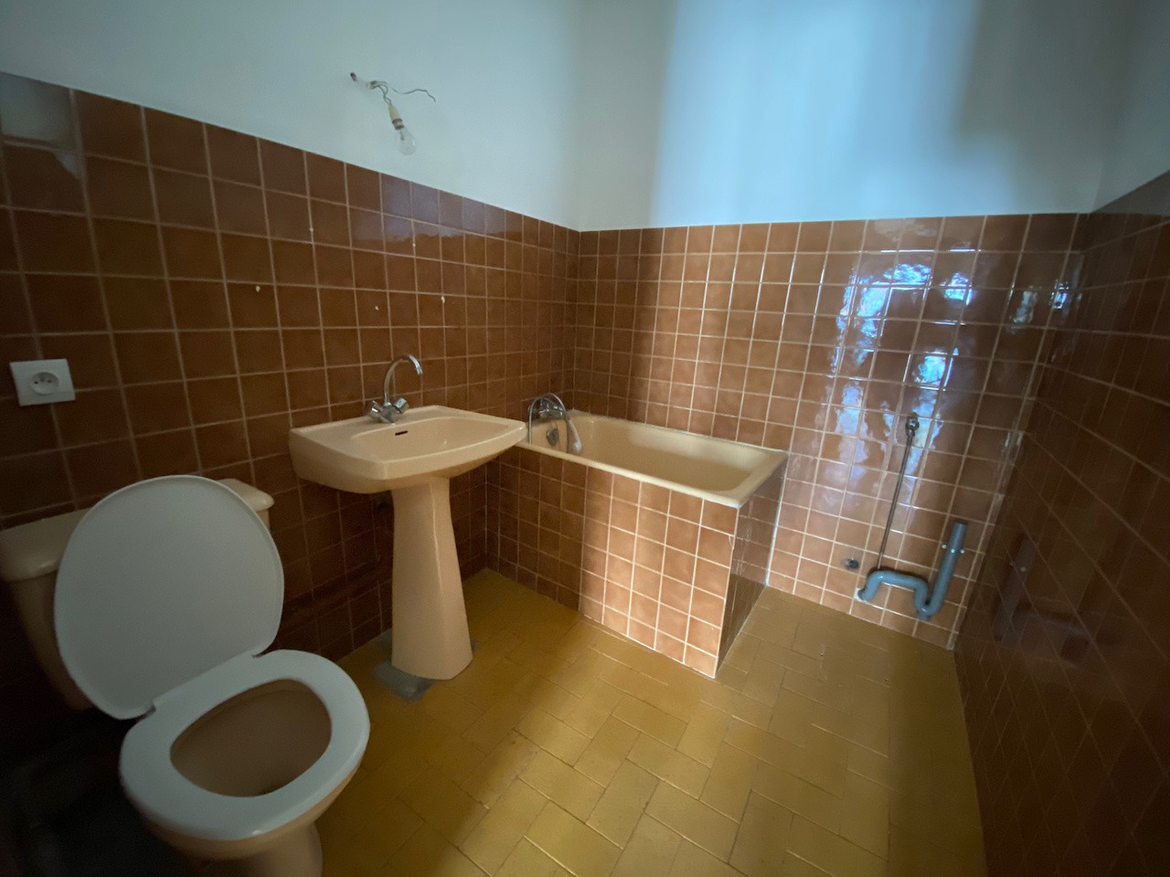 LOT-ET-GARONNE, VILLENEUVE SUR LOT ensemble de 13 appartements de type studios — photo 6