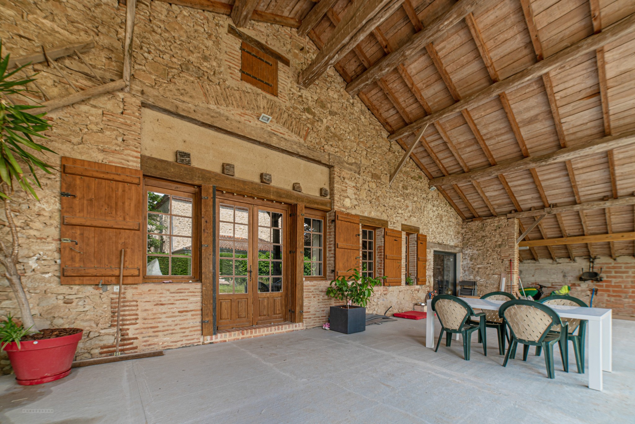 Maison à vendre à Bias, 1 494 m², 4 pièces – photo 2 sur 17