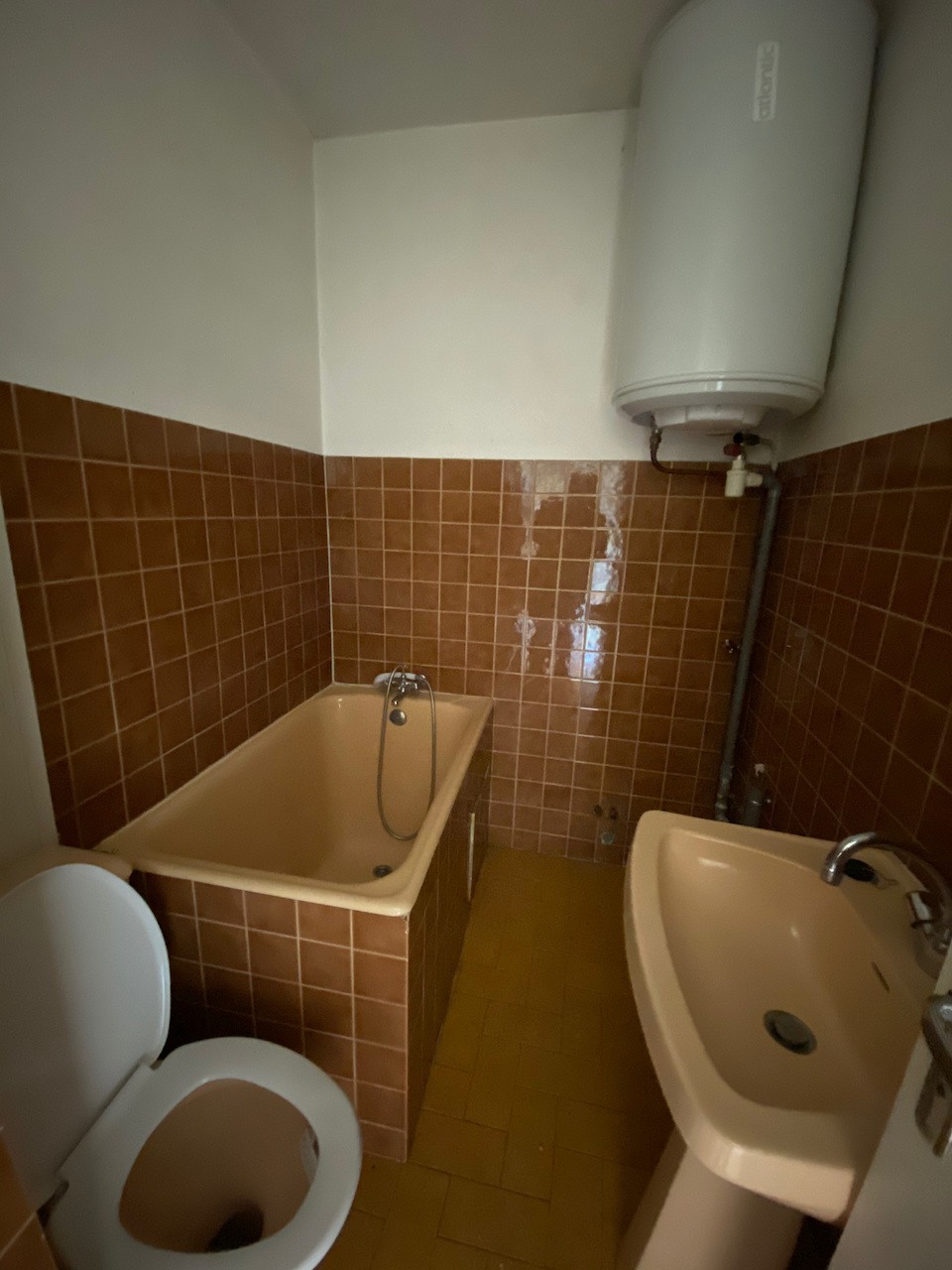 LOT-ET-GARONNE, VILLENEUVE SUR LOT ensemble de 13 appartements de type studios — photo 8