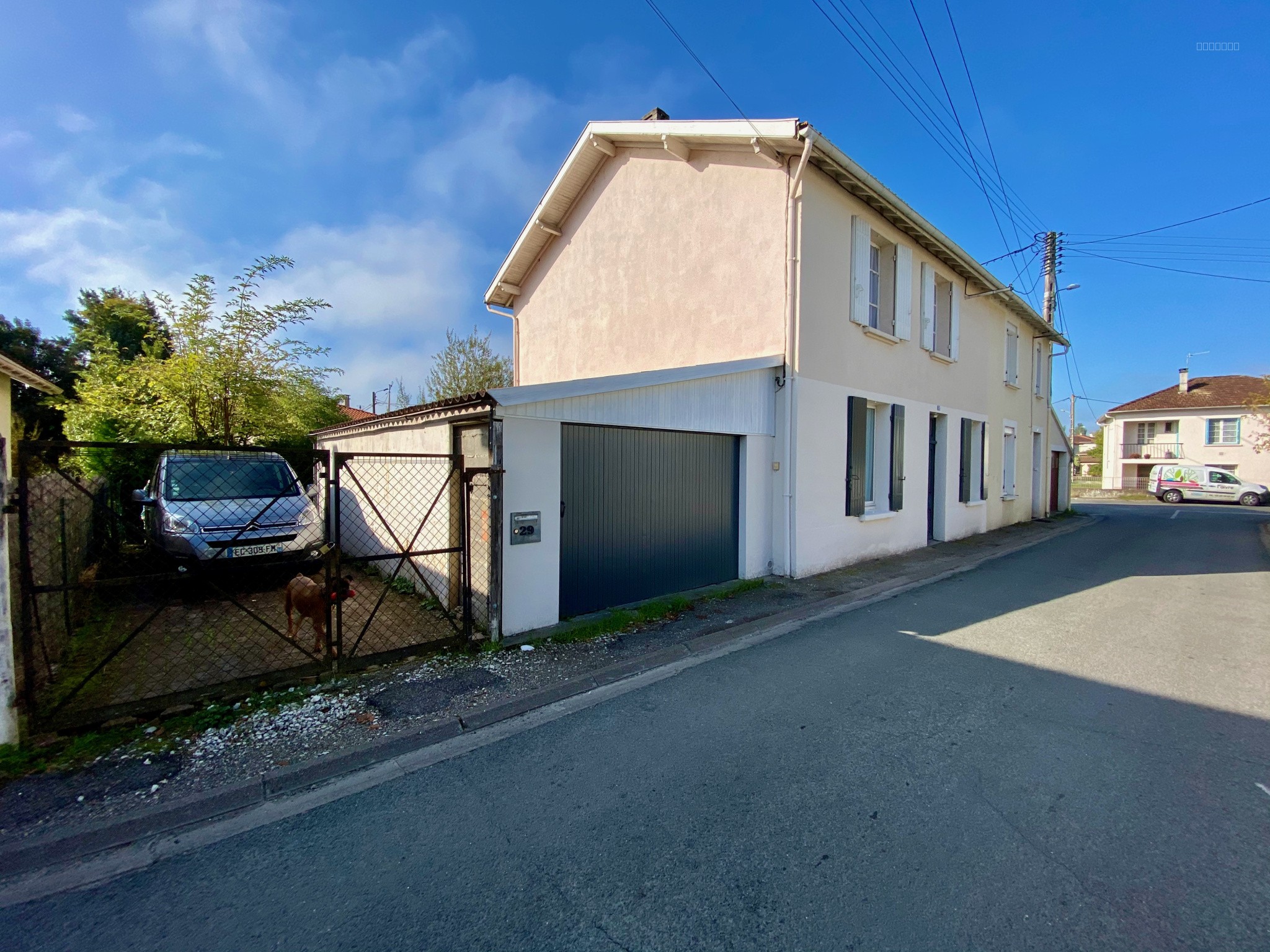 Maison à vendre à Villeneuve sur lot, 26,56 m², 5 pièces – photo 1 sur 18