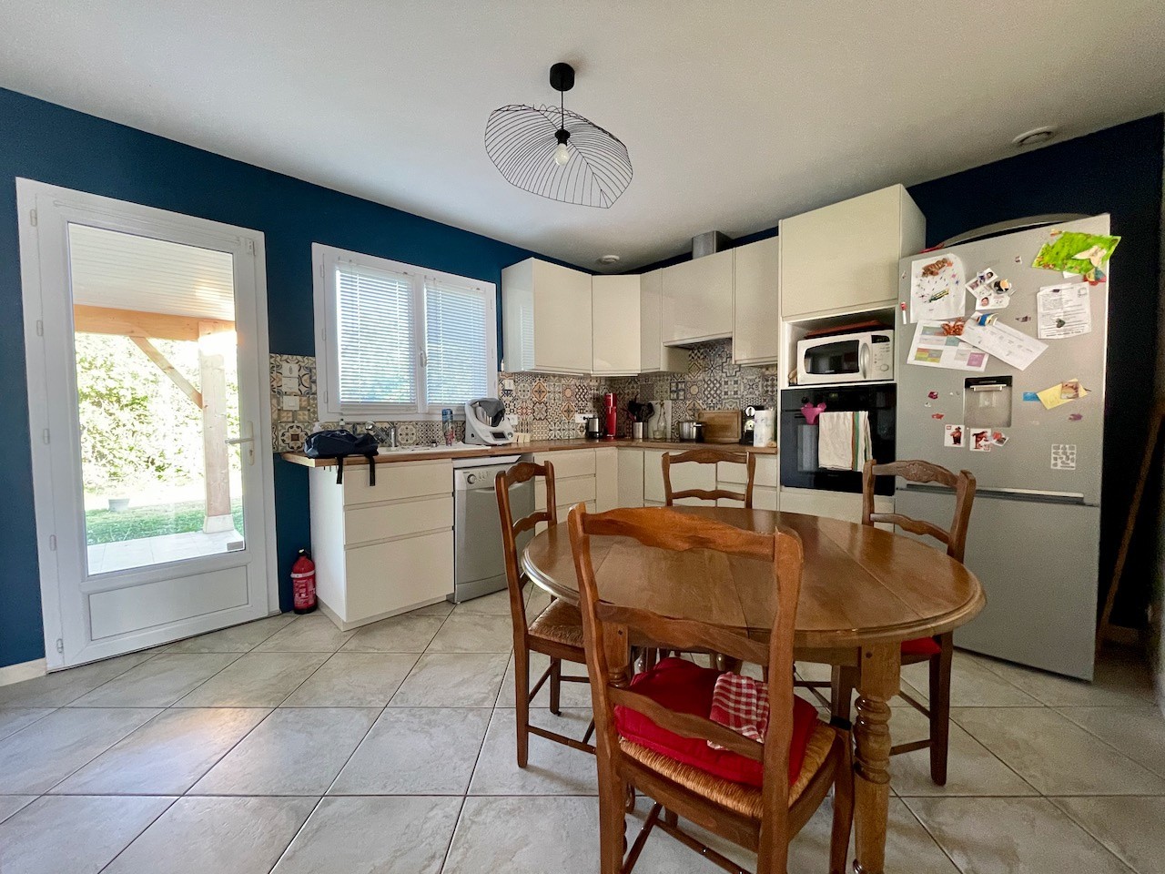 Maison à vendre à Bias, 599 m², 5 pièces – photo 3 sur 18