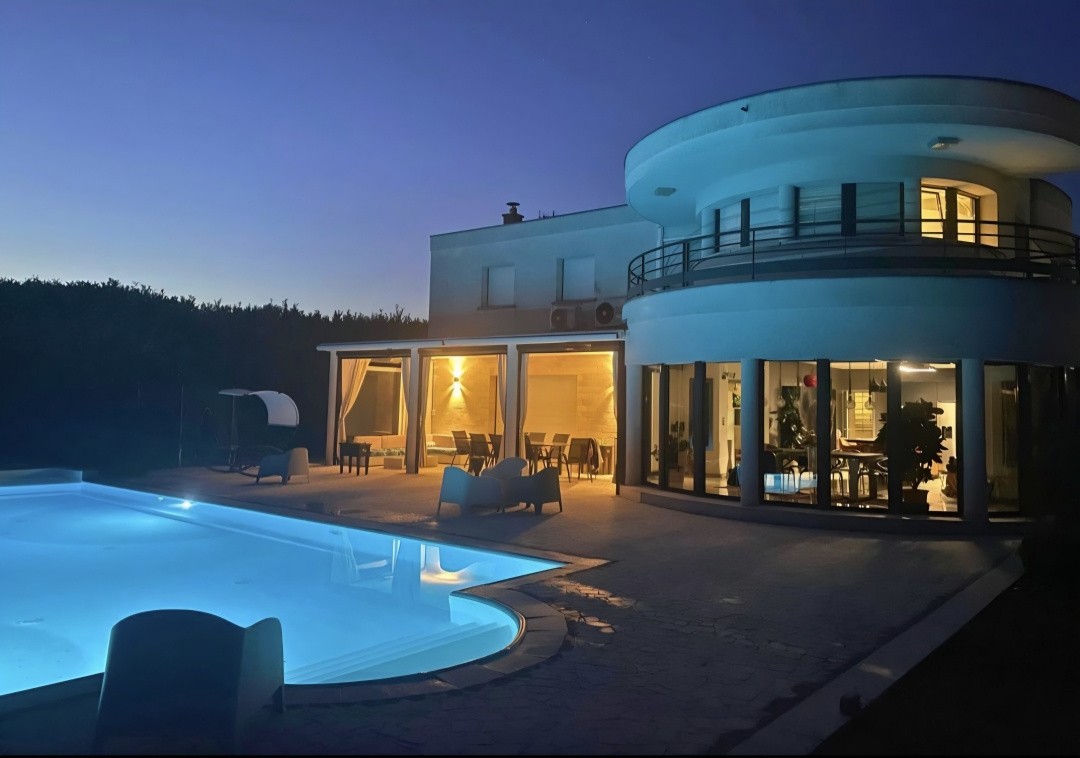 Maison à vendre à Pfastatt, 324 m², 8 pièces – photo 1 sur 20