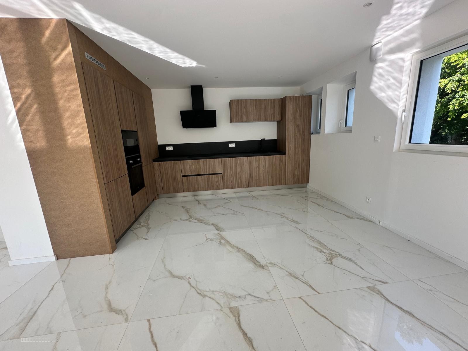 Appartement à louer à Mulhouse, 161 m² – photo 2 sur 9