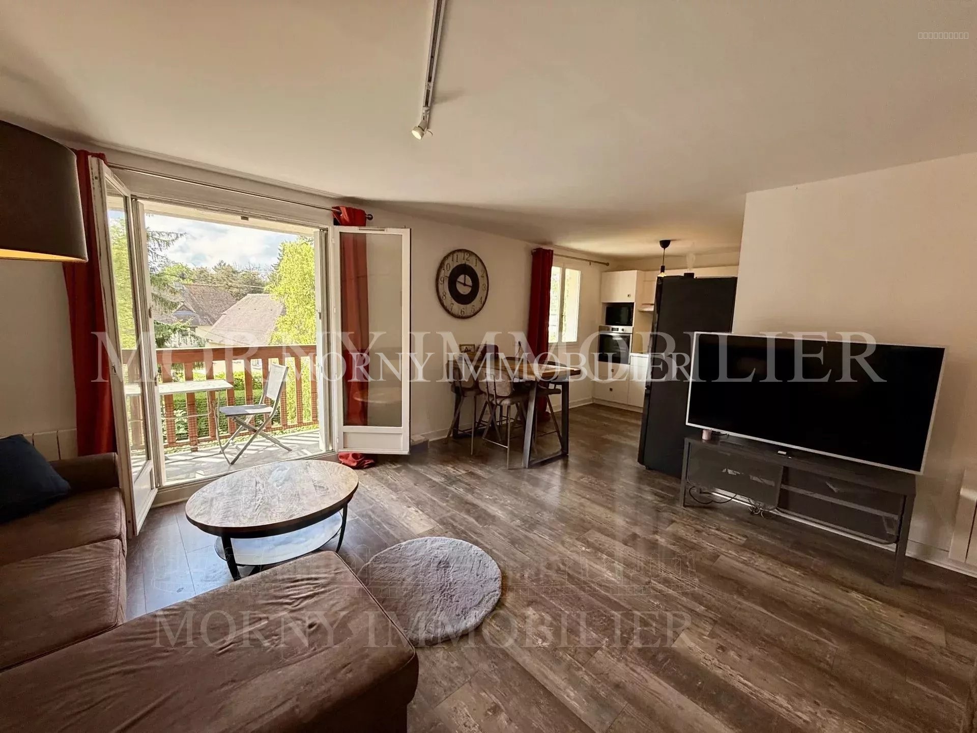Appartement à vendre à Touques, 243 m², 2 pièces – photo 1 sur 12