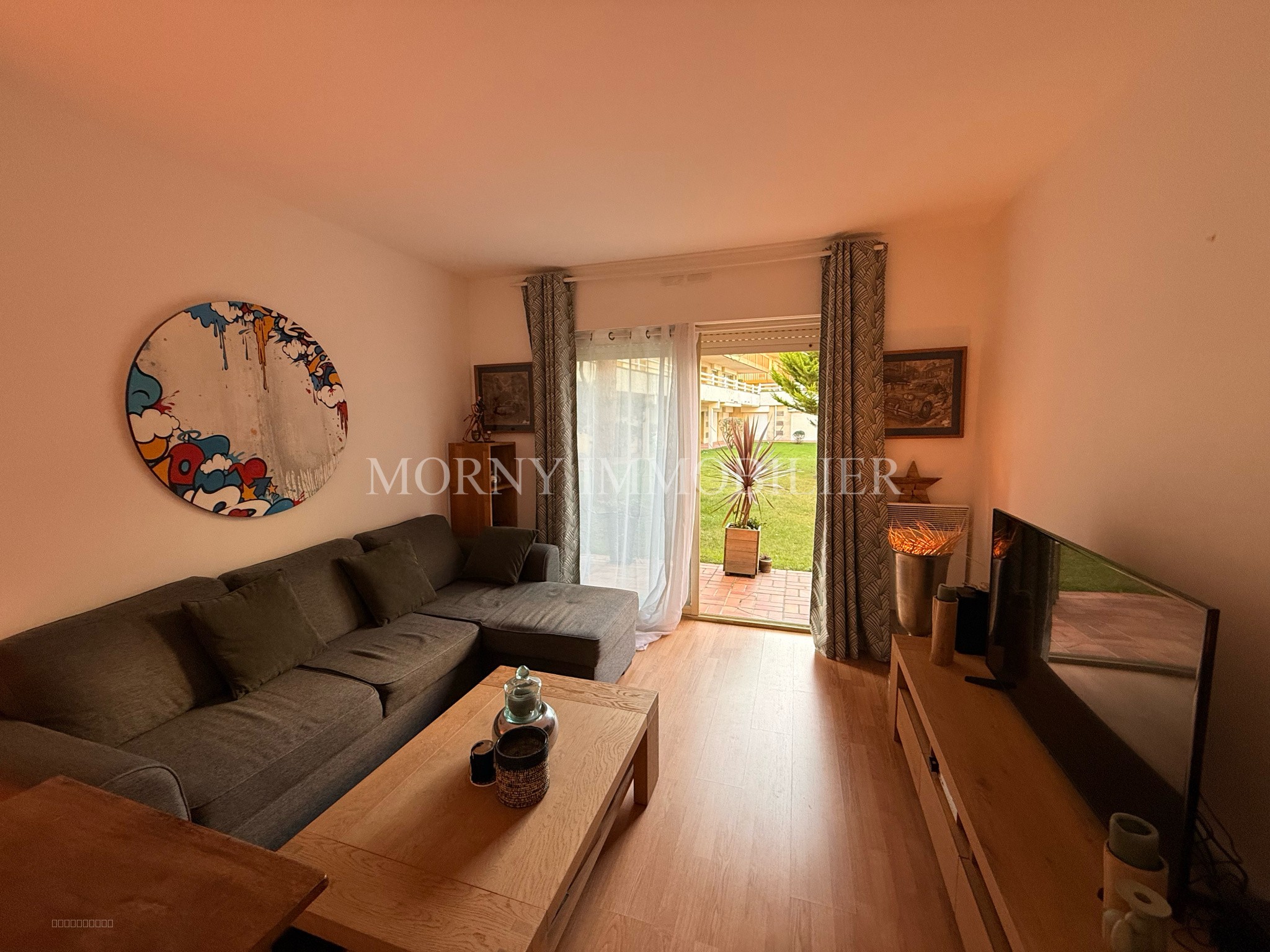 Appartement à vendre à Deauville, 1 200 m², 2 pièces – photo 2 sur 8