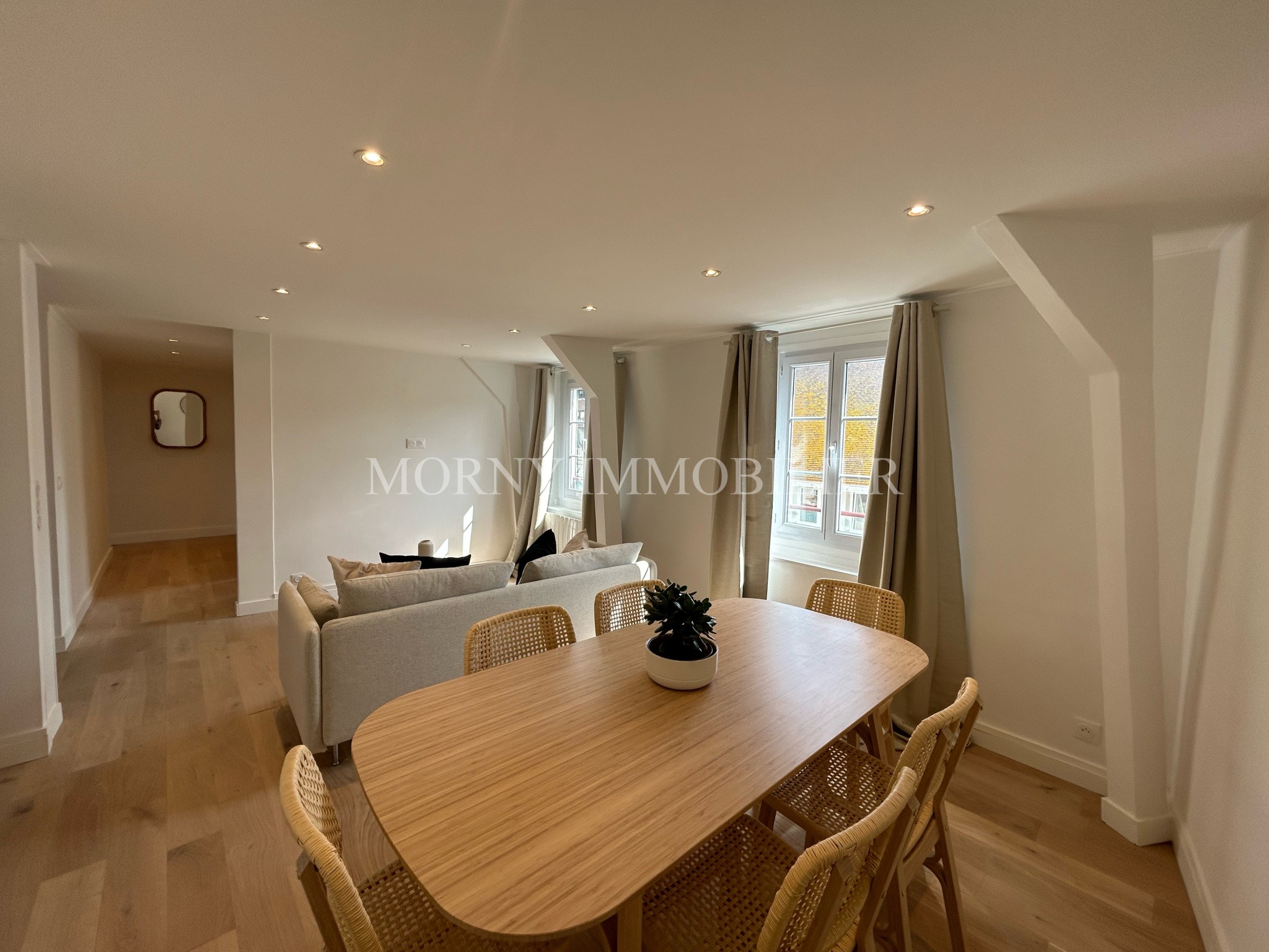 Appartement à vendre à Deauville, 100 m², 4 pièces – photo 2 sur 9