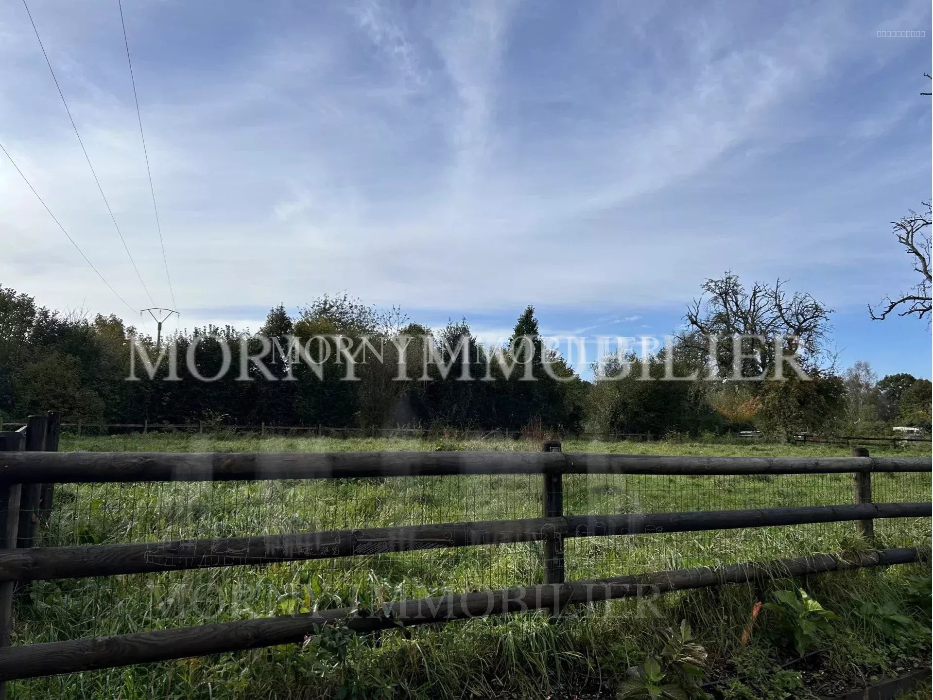 Terrain à vendre à Reux, 1 626 m² – photo 1 sur 6