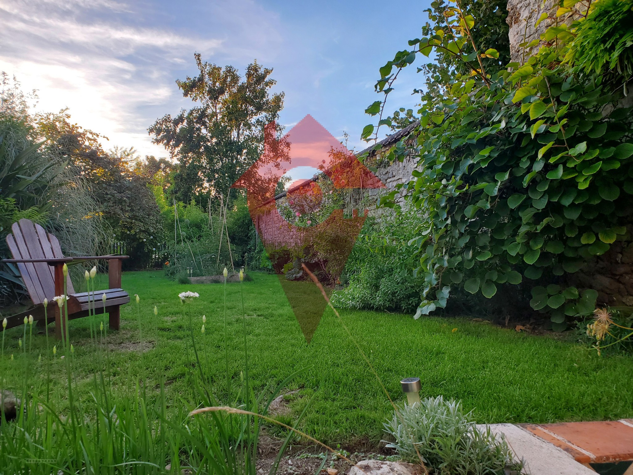 Maison à vendre à Crespieres, 24 m², 7 pièces – photo 2 sur 18