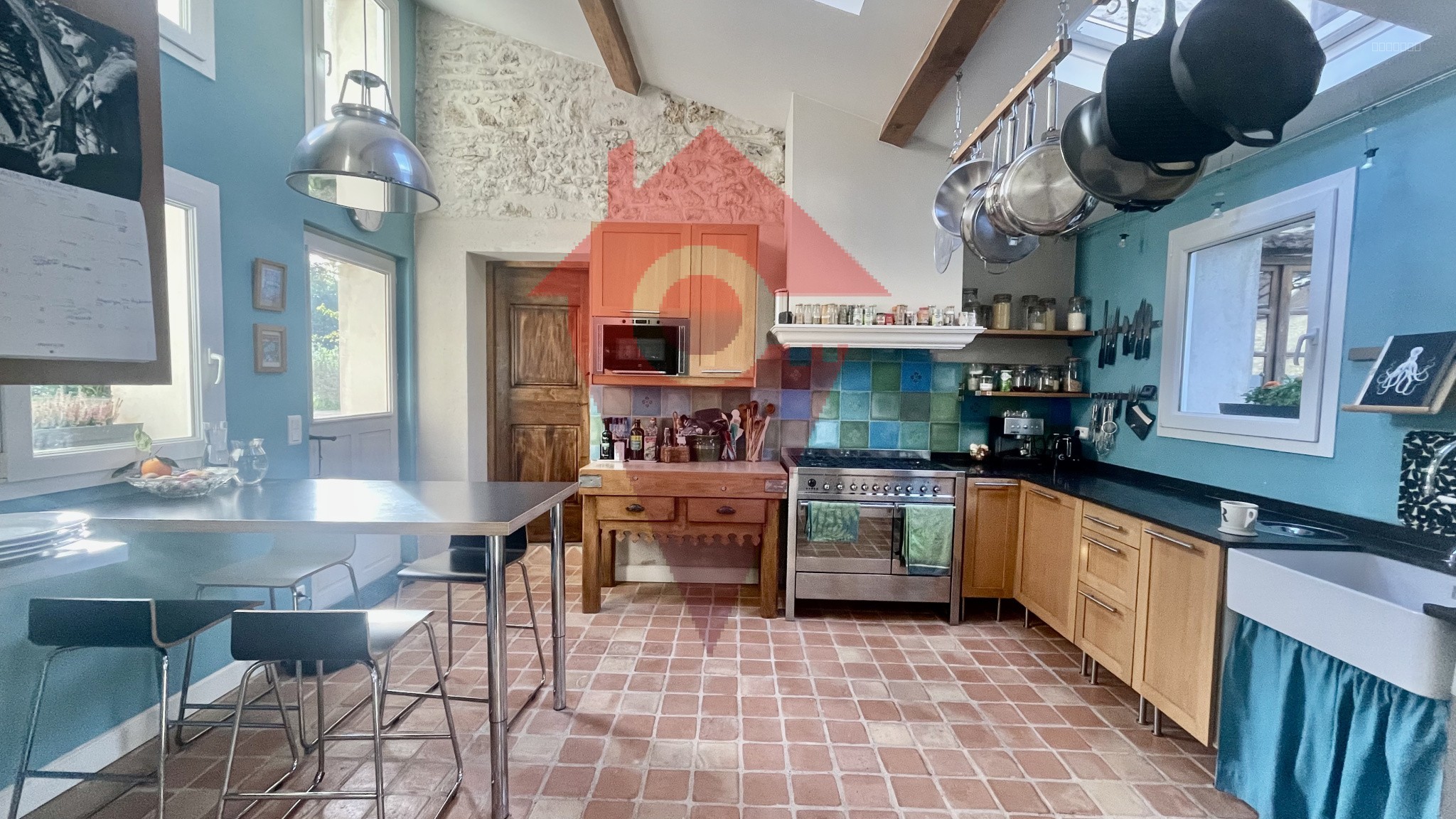 Maison à vendre à Crespieres, 24 m², 7 pièces – photo 3 sur 18