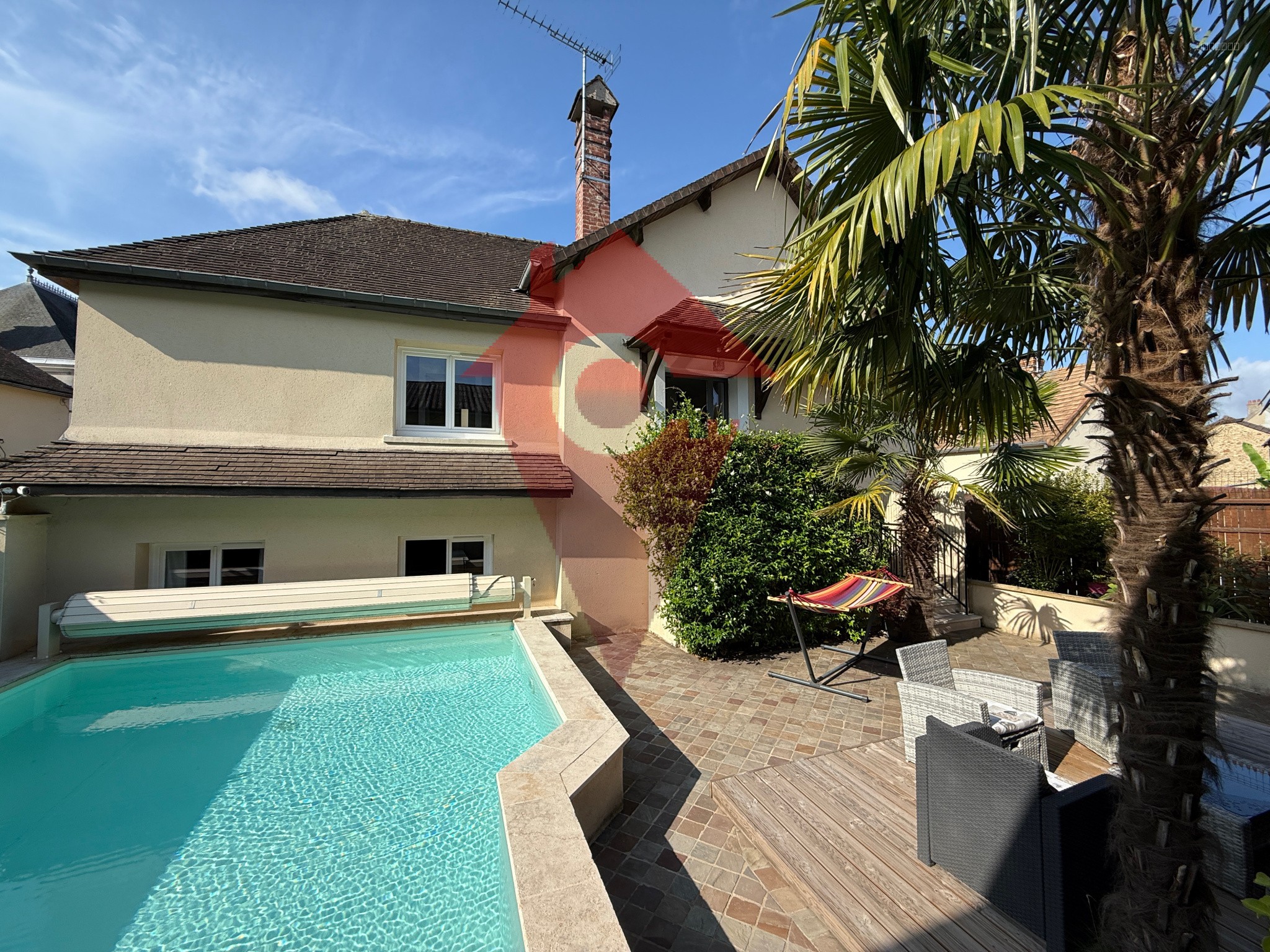 Maison à vendre à Les alluets le roi, 29,74 m², 5 pièces – photo 1 sur 18