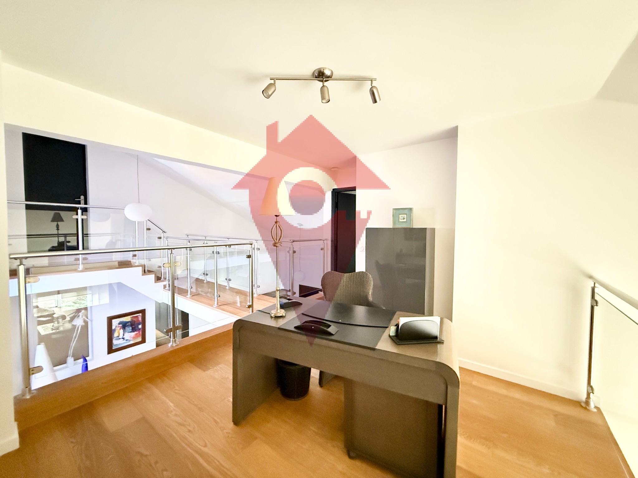Maison à vendre à Orgeval, 789 m², 9 pièces – photo 3 sur 18