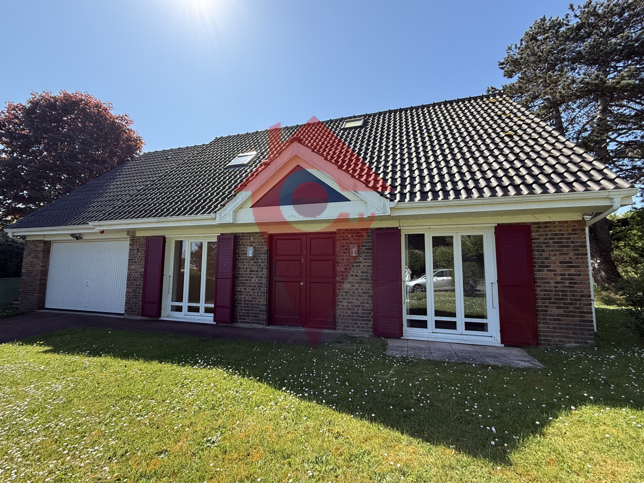 Maison à vendre à Vernouillet, 15 m², 8 pièces – photo 1 sur 20