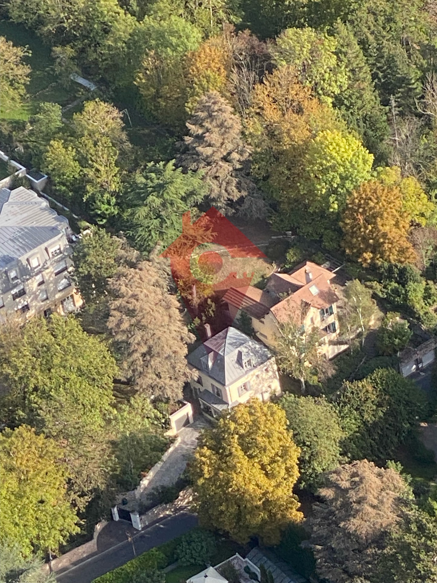 CHARME ET MODERNITE AU COEUR DE VILLENNES SUR SEINE — photo 18