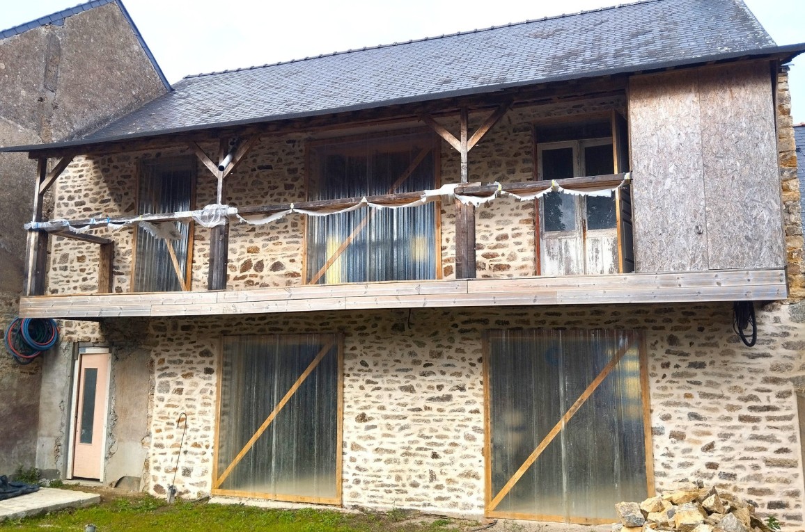 Maison en pierre à finir de rénover   Projet d’investissement locatif   Centre-bourg de Missillac — photo 3