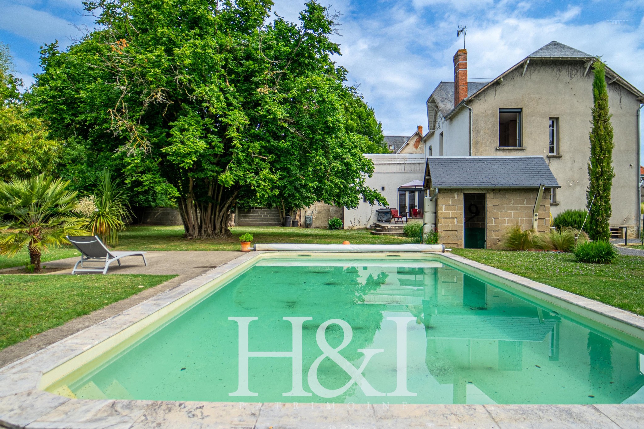 Maison à vendre à Les ormes, 158 m², 5 pièces – photo 1 sur 17