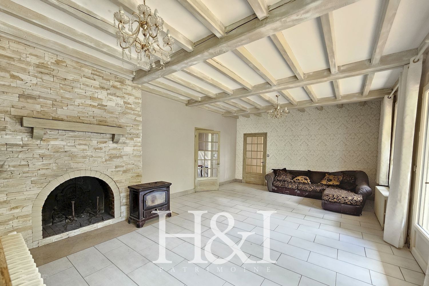 Maison à vendre à Bonneuil matours, 180 m², 7 pièces – photo 2 sur 16