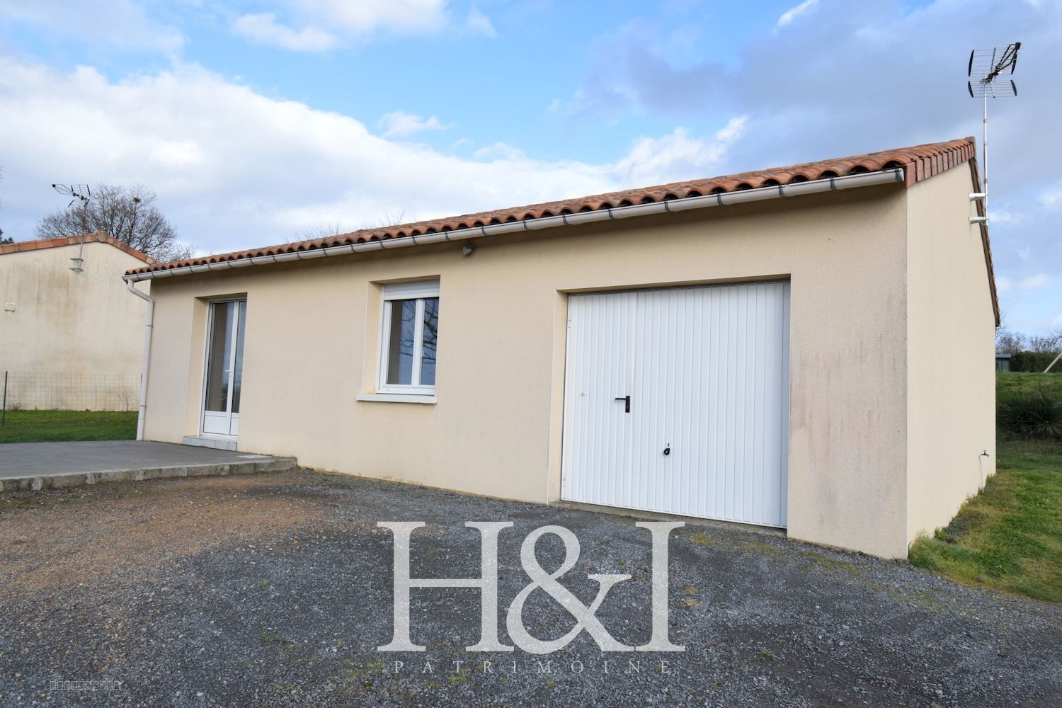 Maison à vendre à L isle jourdain, 67 m², 3 pièces – photo 2 sur 9