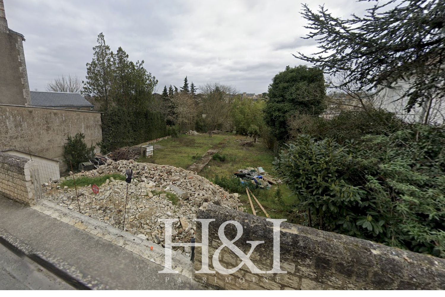 Bien immobilier à vendre à Poitiers, 486 m² – photo 3 sur 5