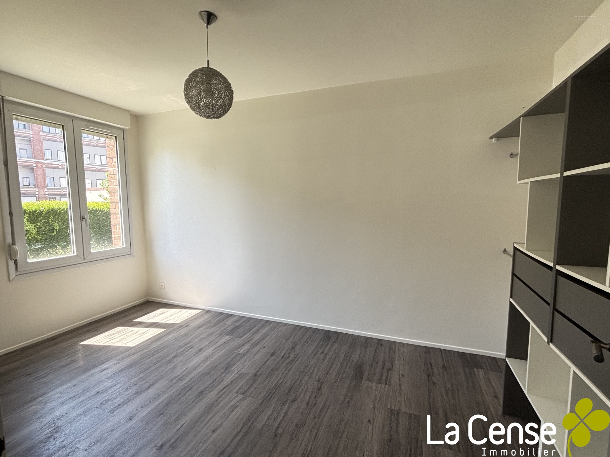 Appartement à vendre à Lannoy, 455 m², 2 pièces – photo 3 sur 3