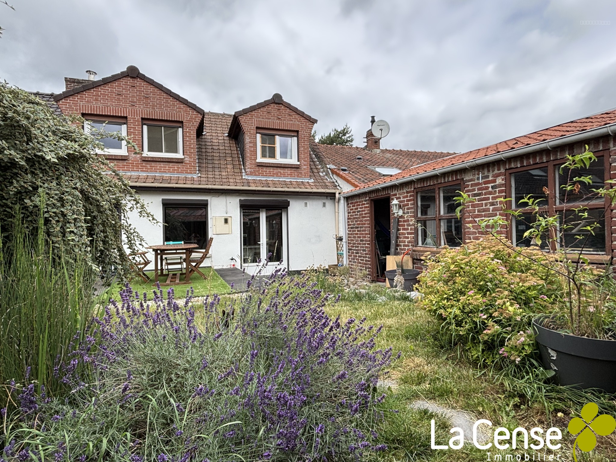 Maison à vendre à Leers, 1 200 m², 4 pièces – photo 3 sur 4