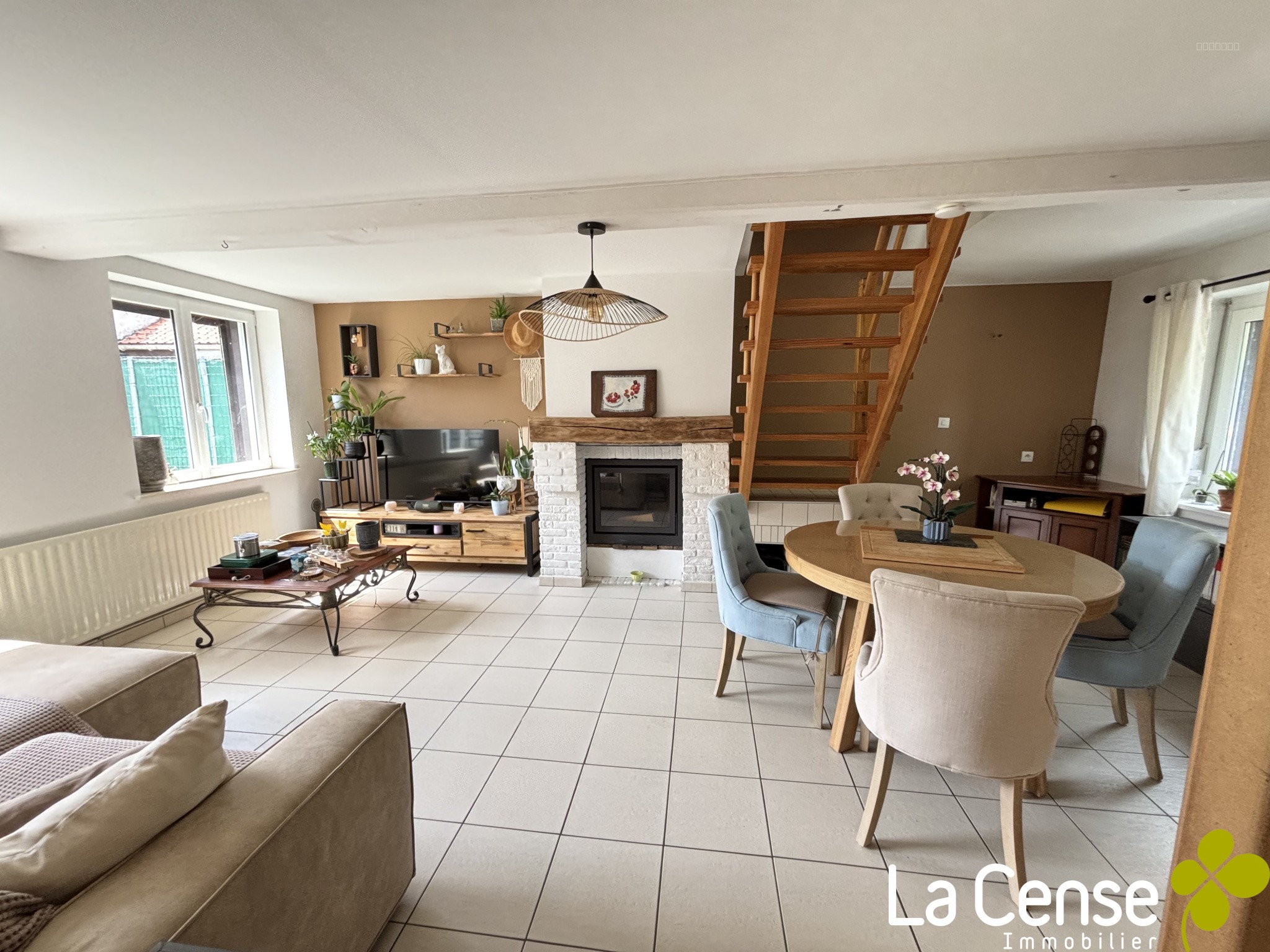 Maison à vendre à Leers, 1 200 m², 4 pièces – photo 1 sur 4