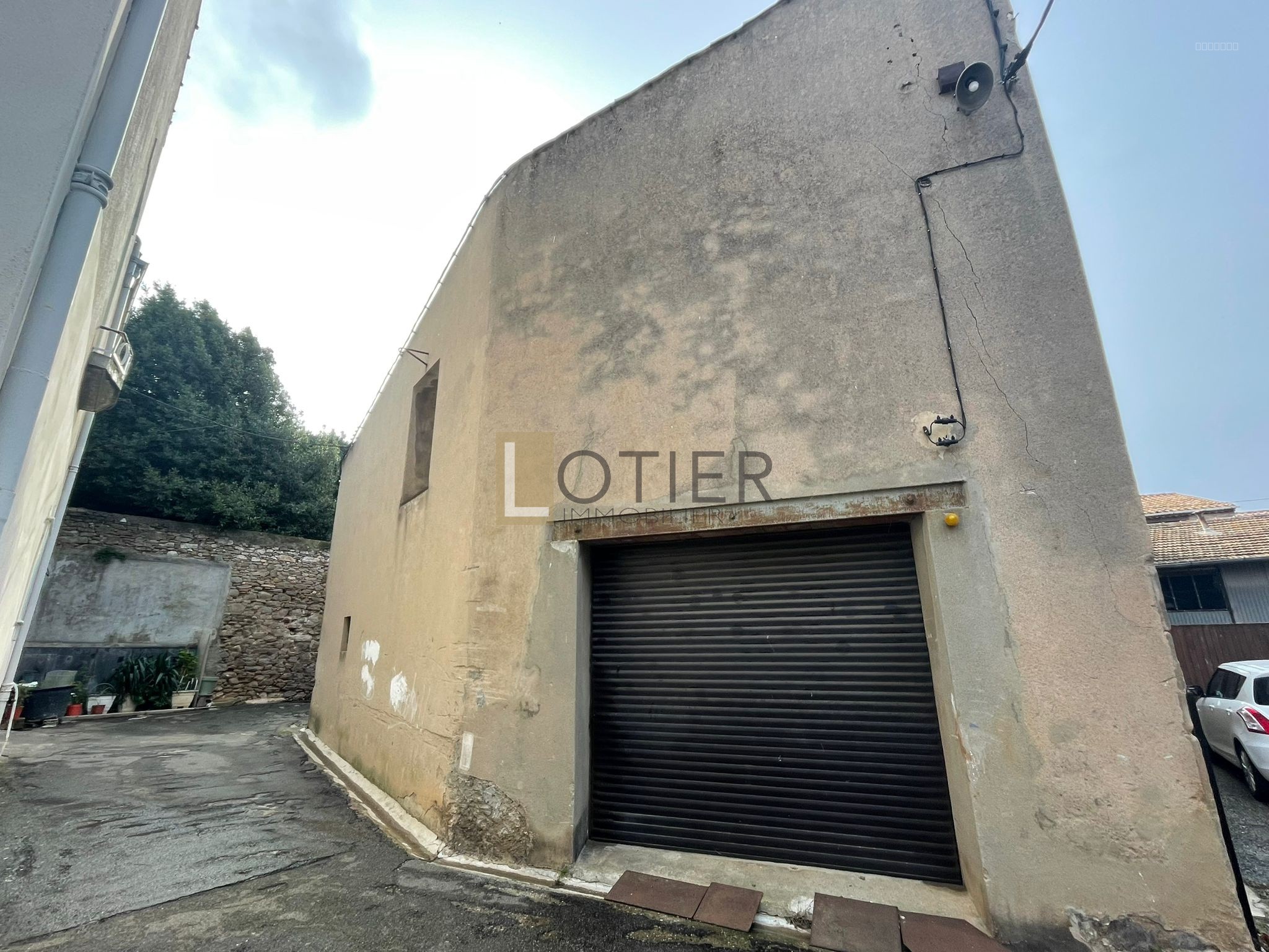 Garage à vendre à Capendu, 61 m², 2 pièces – photo 1 sur 11