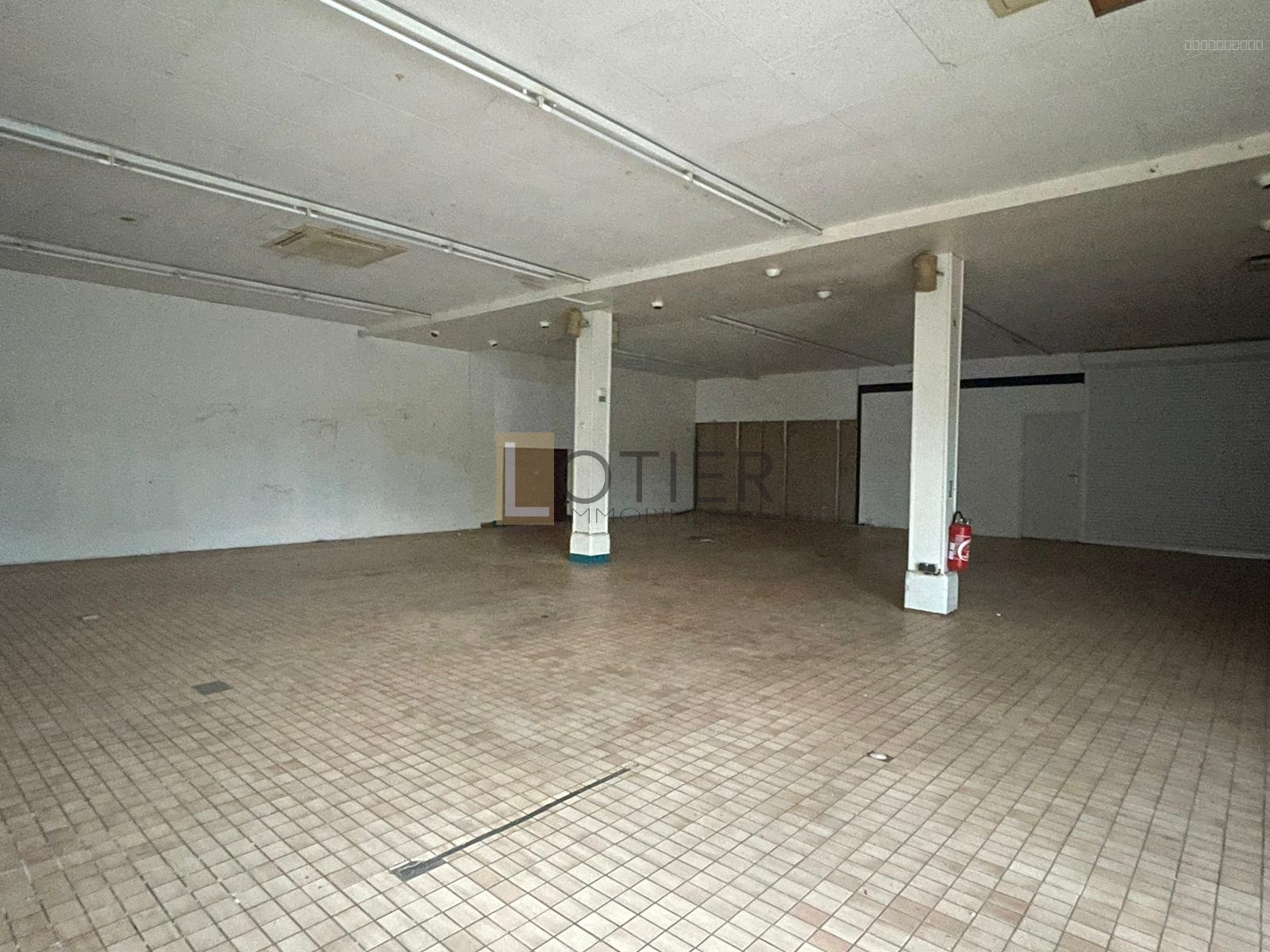 À Capendu, de 180m2 en location avec BARBARA BOUBA — photo 1