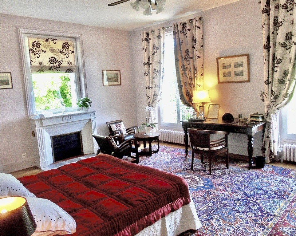 Bien immobilier à vendre à Moulins, 580 m², 10 pièces – photo 2 sur 19