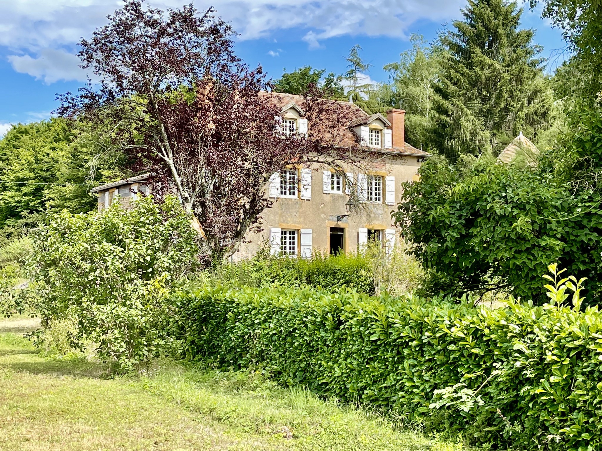 Bien immobilier à vendre à Paray le monial, 310 m², 8 pièces – photo 1 sur 7