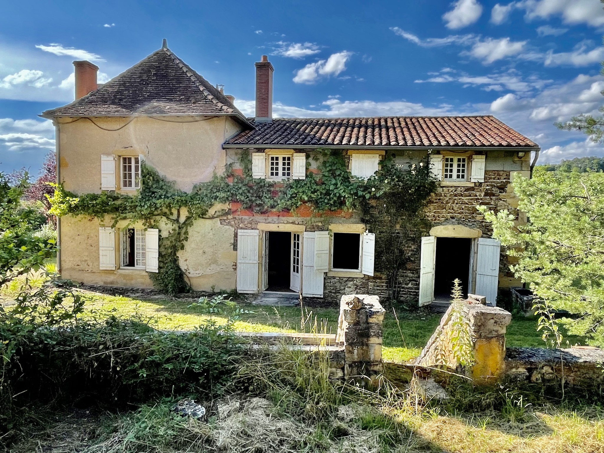 Bien immobilier à vendre à Paray le monial, 310 m², 8 pièces – photo 3 sur 7