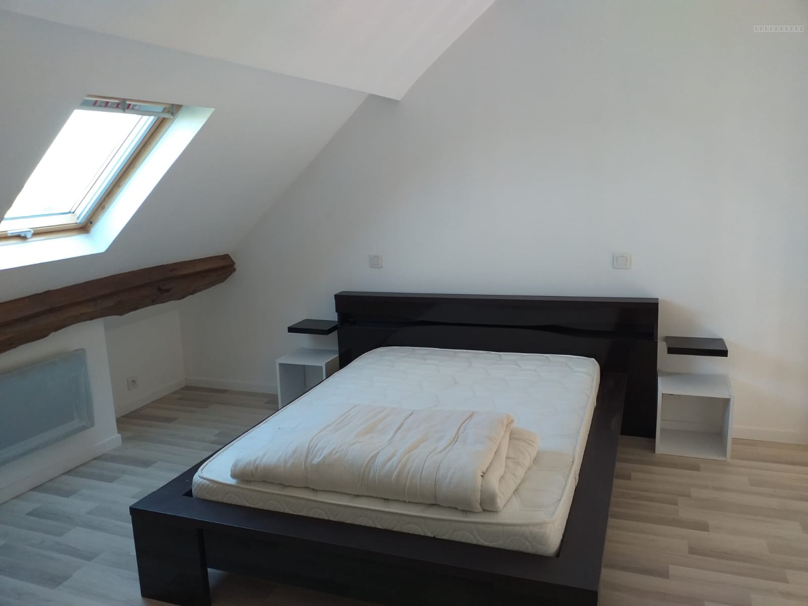 Appartement F2 dans une maison à la Trétoire — photo 3