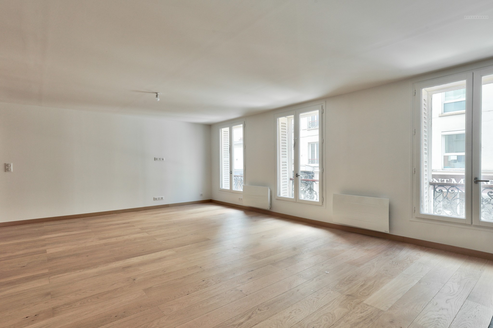 LEVALLOIS - 2 PIECES - 1 CHAMBRE — photo 3