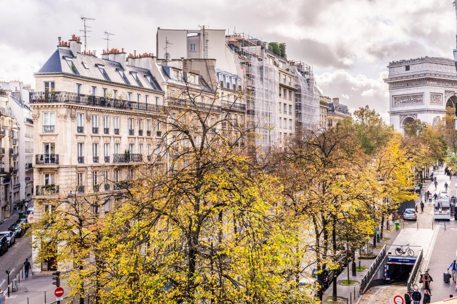 PARIS 17 - AVENUE MAC MAHON - ARC DE TRIOMPHE — photo 7