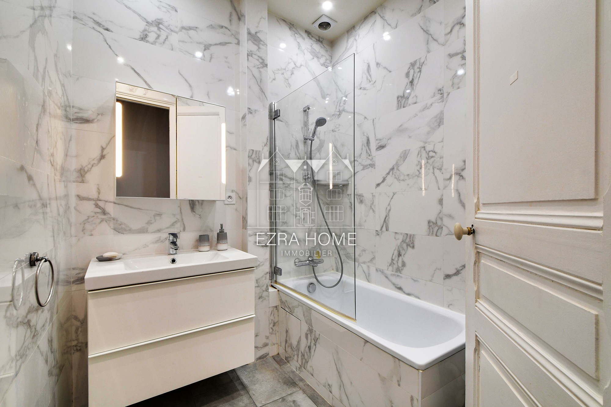 Appartement familial 3 pièces   Charme de l’ancien   Paris 7e — photo 3