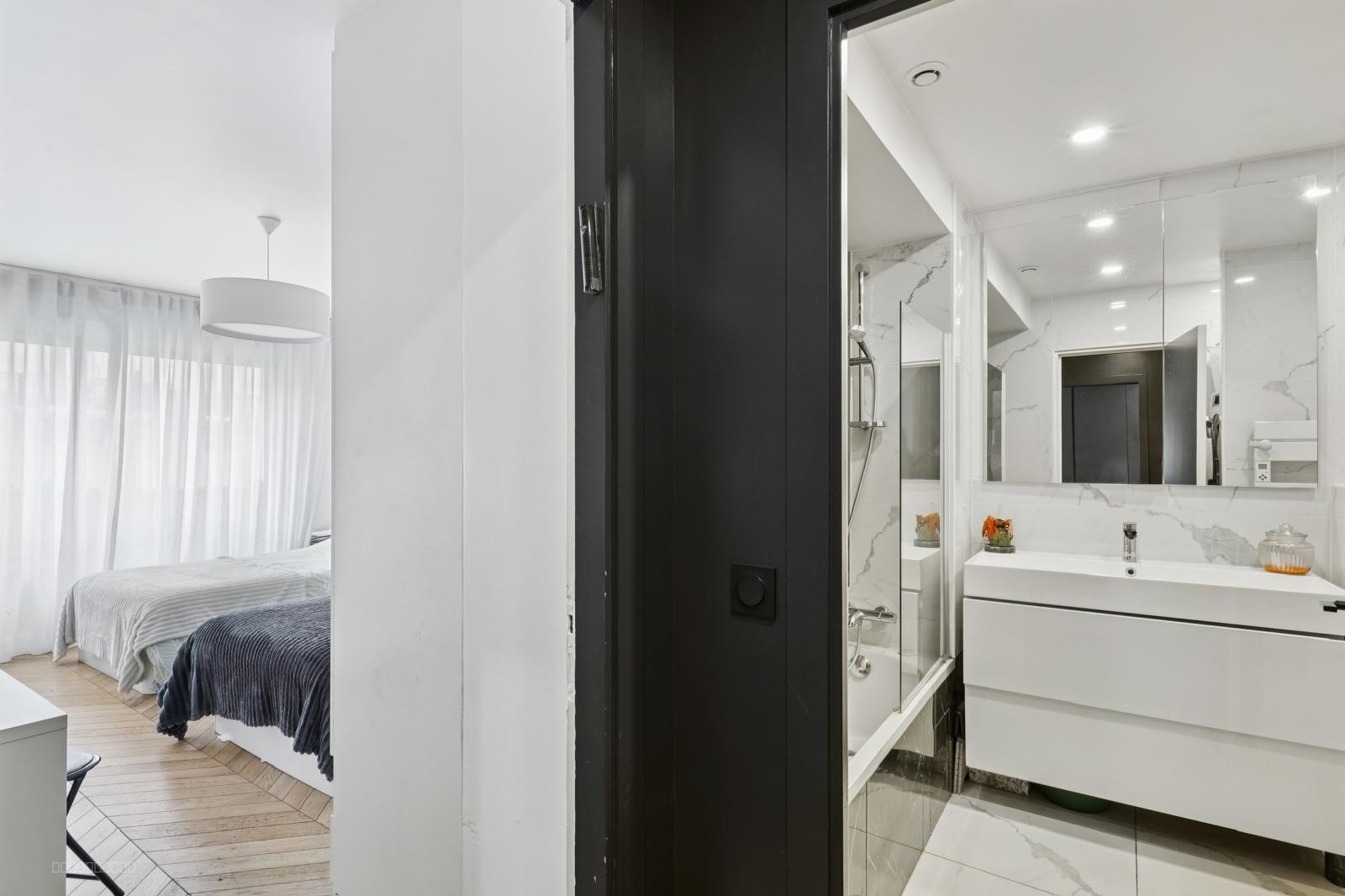 PARIS 17 - 3 PIECES - 2 CHAMBRES — photo 6