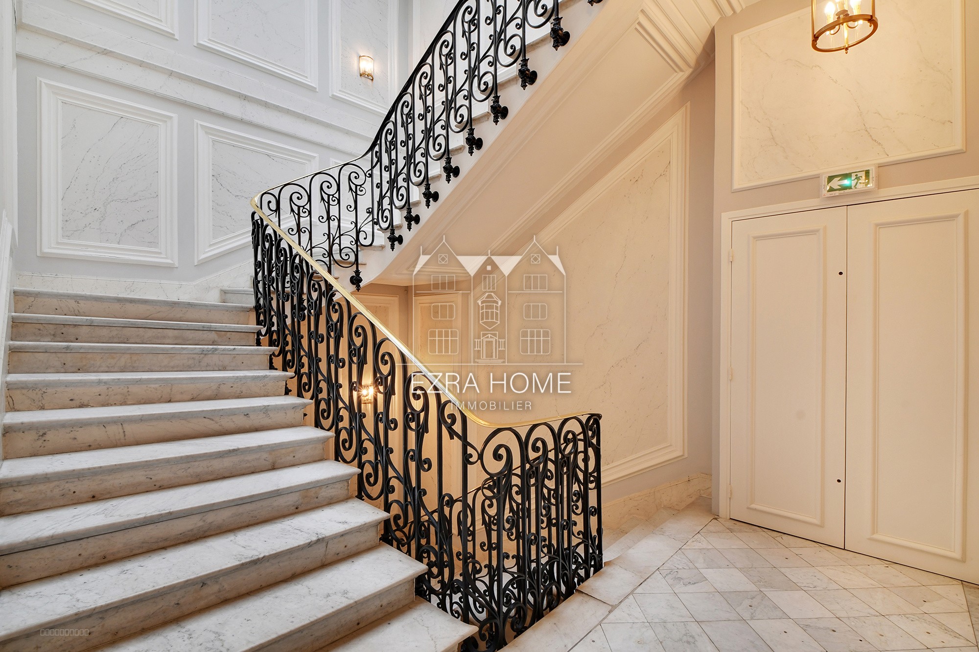 PARIS 8 - APPARTEMENT TRIPLEX - ARC DE TRIOMPHE — photo 20