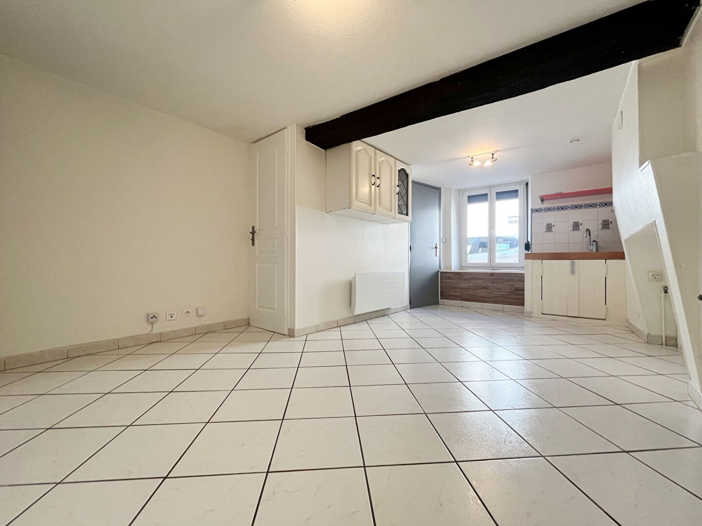 Appartement à louer à Commercy, 35 m², 2 pièces – photo 2 sur 5