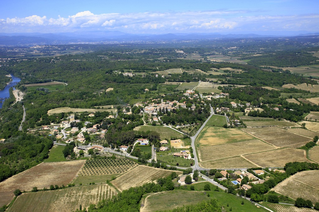 Bien immobilier à vendre à Cruviers lascours, 361 m² – photo 3 sur 3