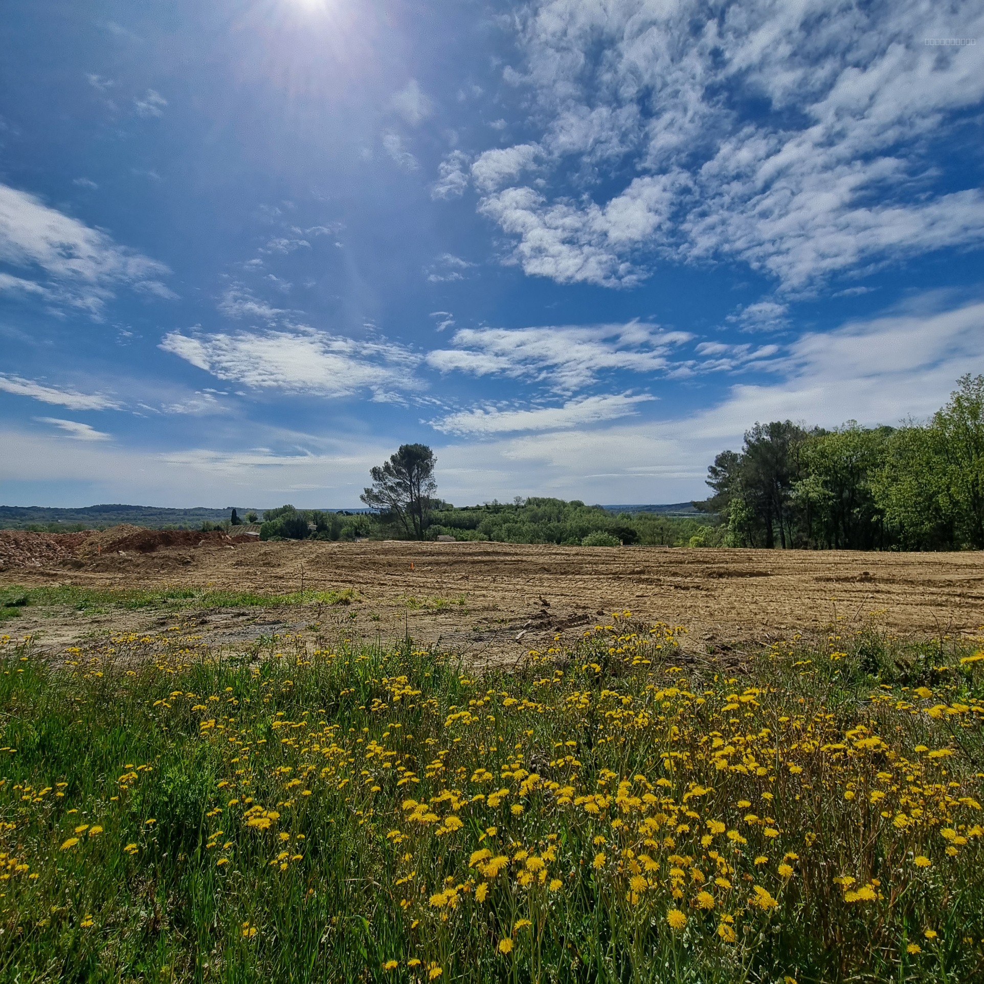 Belle Parcelle de 320 m2 proche de Nîmes — photo 1